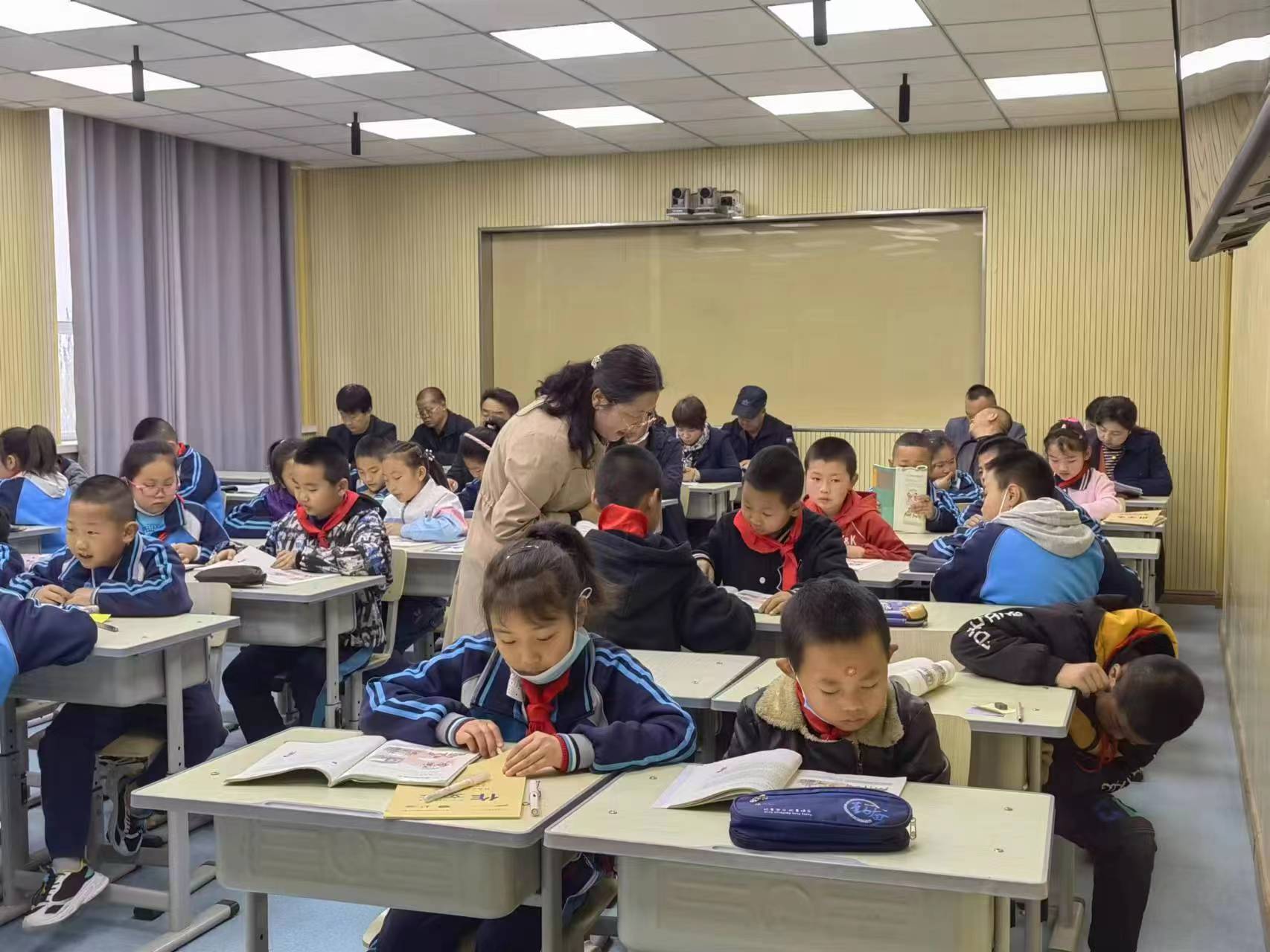 卖油翁优秀教案设计教案设计海燕优秀教案设计Z6尊龙凯时官方网站甘州区上秦镇中心学
