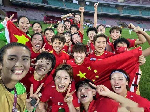 演讲稿Z6尊龙凯时官方网站演讲稿惊艳的开头学校开学教育好文分享校长讲线种开头方式