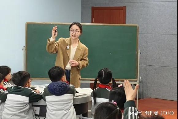 Z6尊龙凯时官方网站教案设计《春》教学设计案例以“春”为主题“苏食文化”为支点精